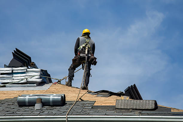 Professional Roof Installation technician working in Bliss, ID